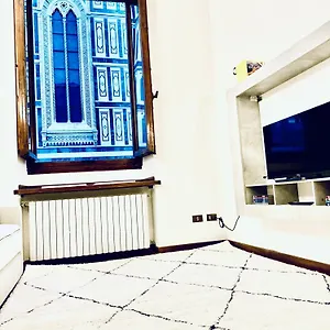 La Mandorla In Piazza Del Duomo Apartment Florence